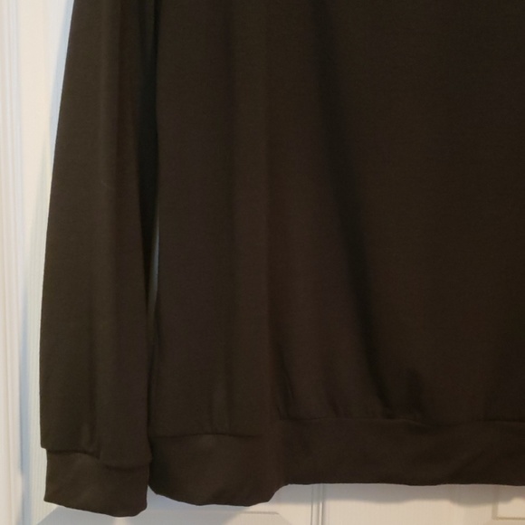 Top - Picture 4 of 4